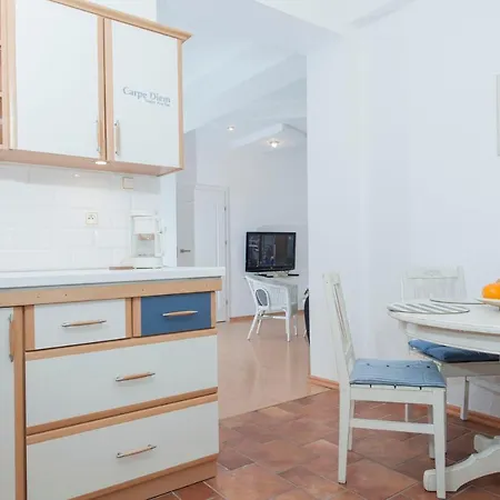 Apartament Marina אוסטקה