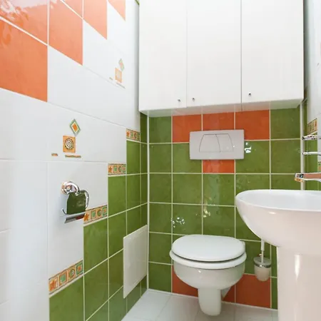 Apartament Marina * אוסטקה