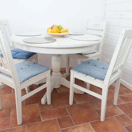 Apartament Marina אוסטקה